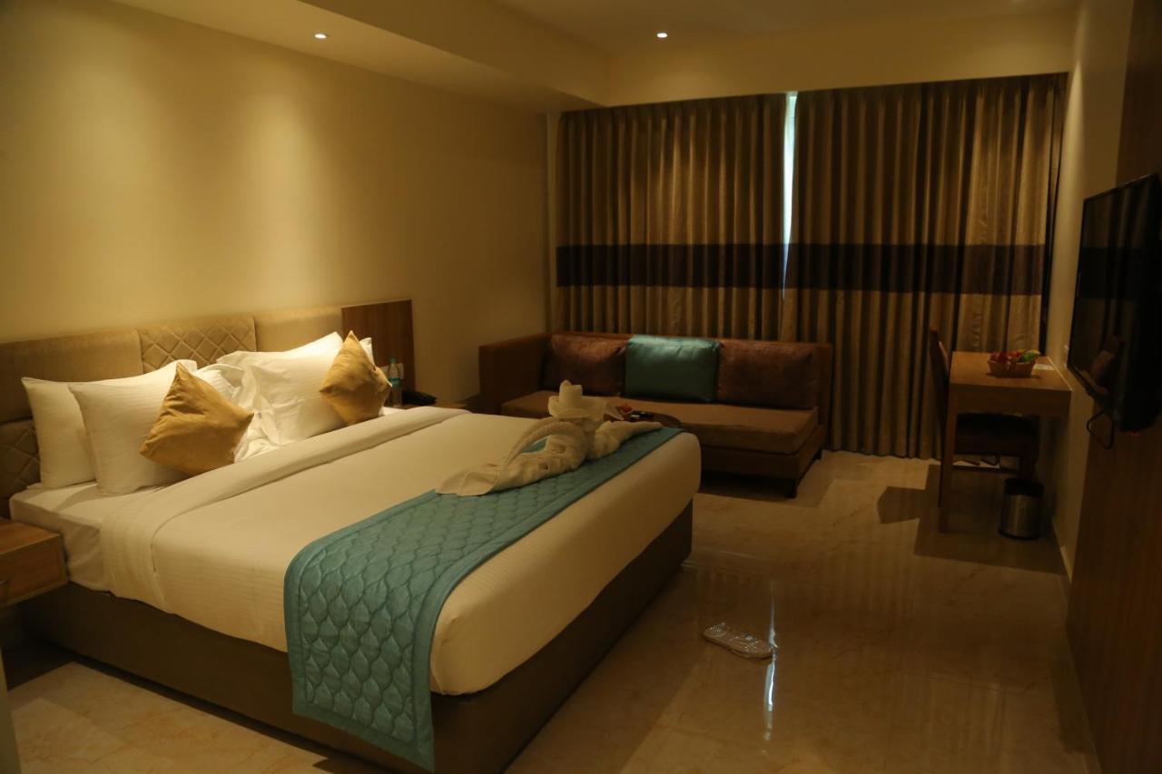 Misty Ocean - A Bergamont Group Of Hotel Kuilapalayam Екстер'єр фото