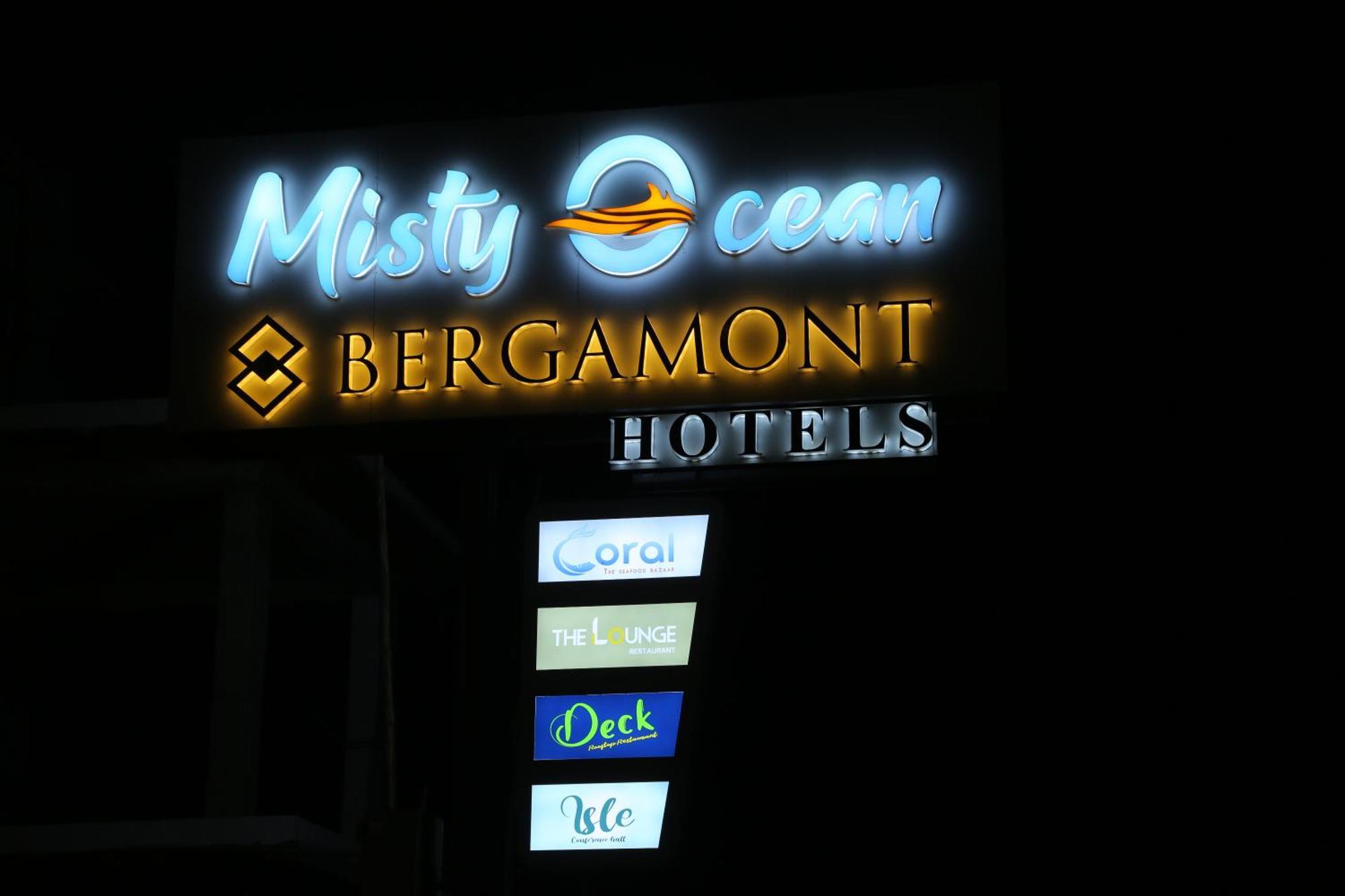 Misty Ocean - A Bergamont Group Of Hotel Kuilapalayam Екстер'єр фото