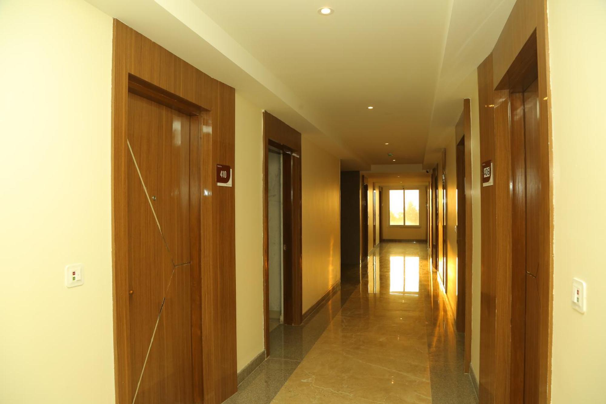 Misty Ocean - A Bergamont Group Of Hotel Kuilapalayam Екстер'єр фото
