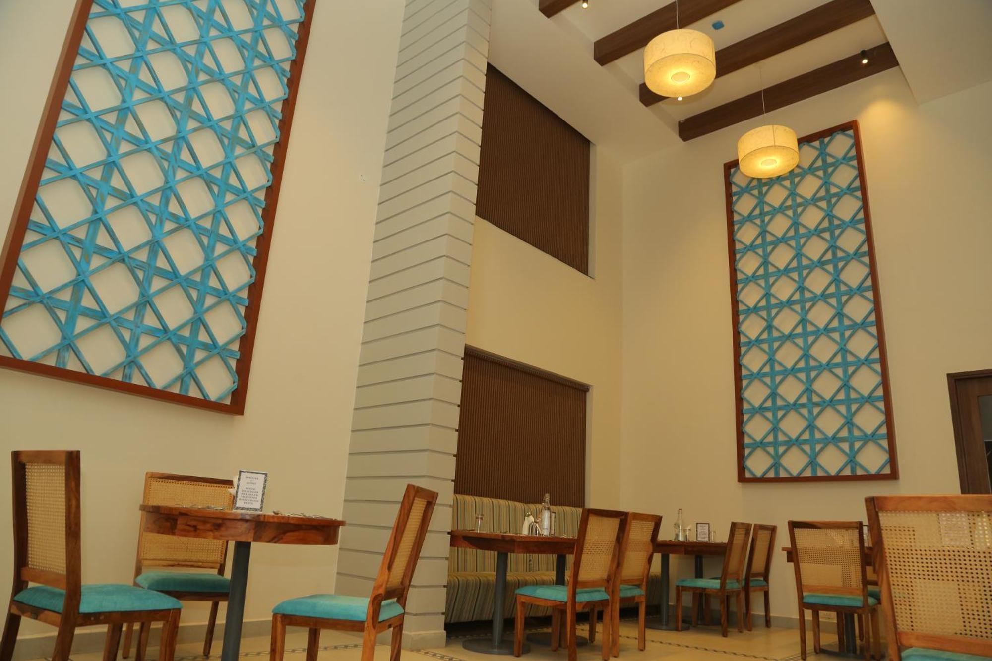Misty Ocean - A Bergamont Group Of Hotel Kuilapalayam Екстер'єр фото